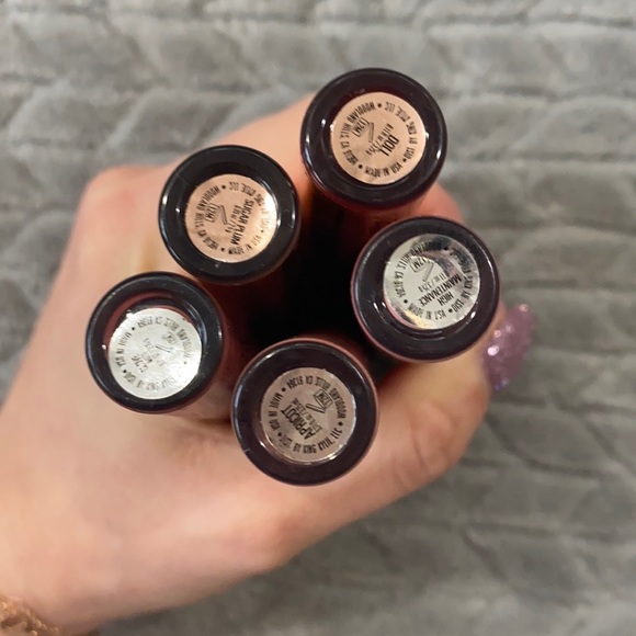 Kylie Jenner Matte lipstick - Picture 3 of 7